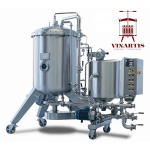 ENOVENETA  FRA KOVAFÖLDSZUROK