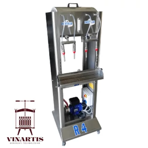 ENOITALIA 4 FEJES KEREKES PALACKTÖLTOGÉP SZINTÉRZÉKELOVEL